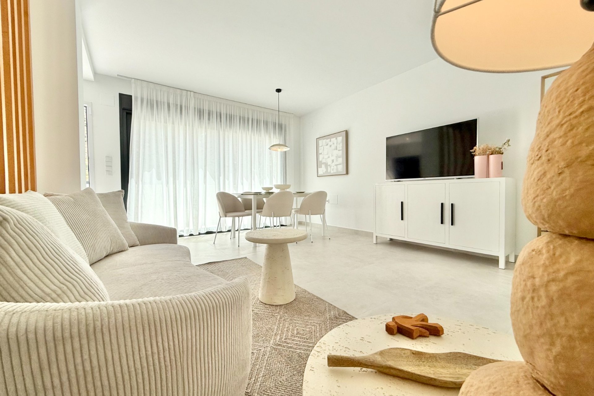 Nybyggeri - low-bungalow -
Cox