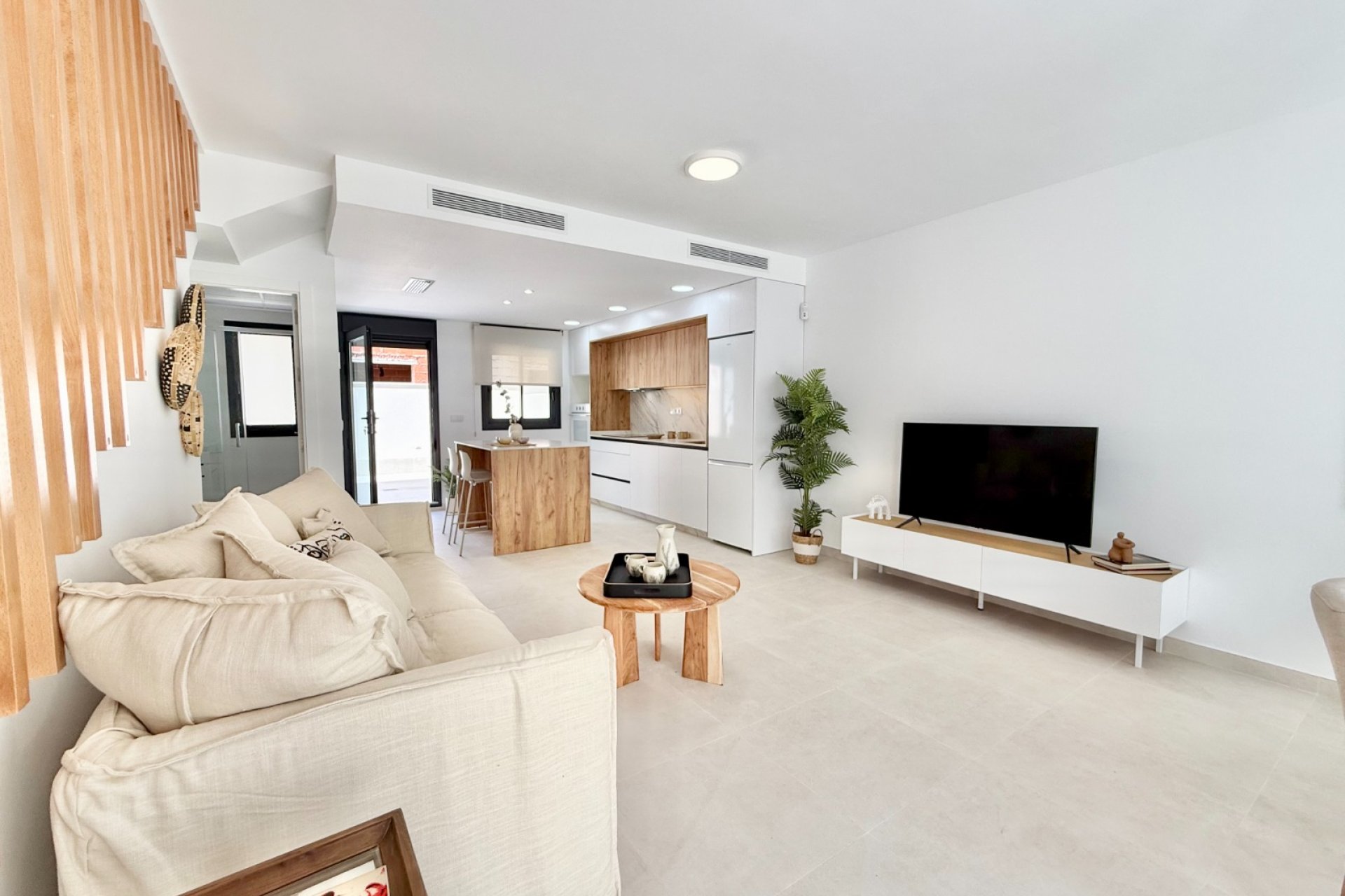 Nybyggeri - low-bungalow -
Cox