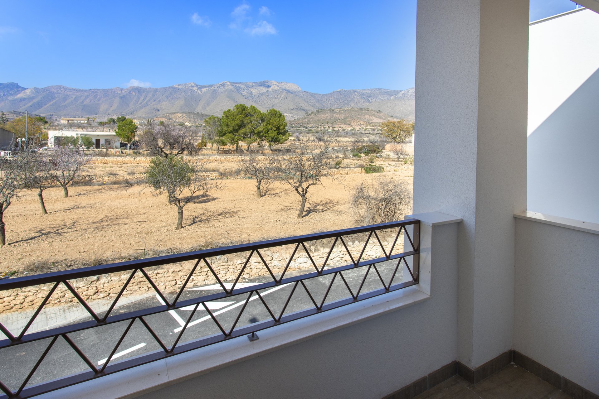 Nybyggeri - low-bungalow -
La Canalosa