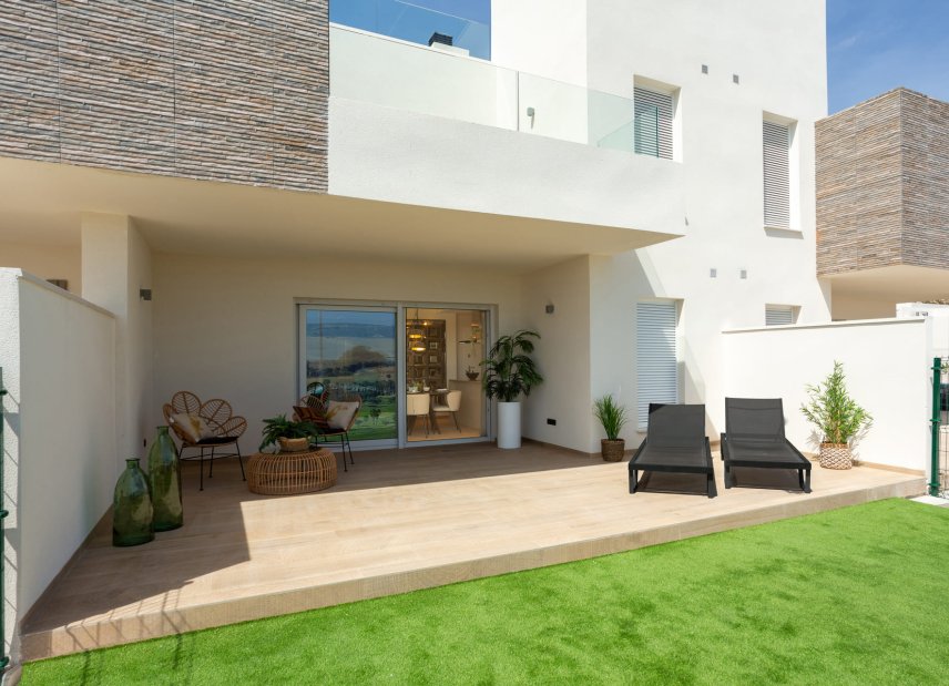 Nybyggeri - low-bungalow -
La Finca Golf