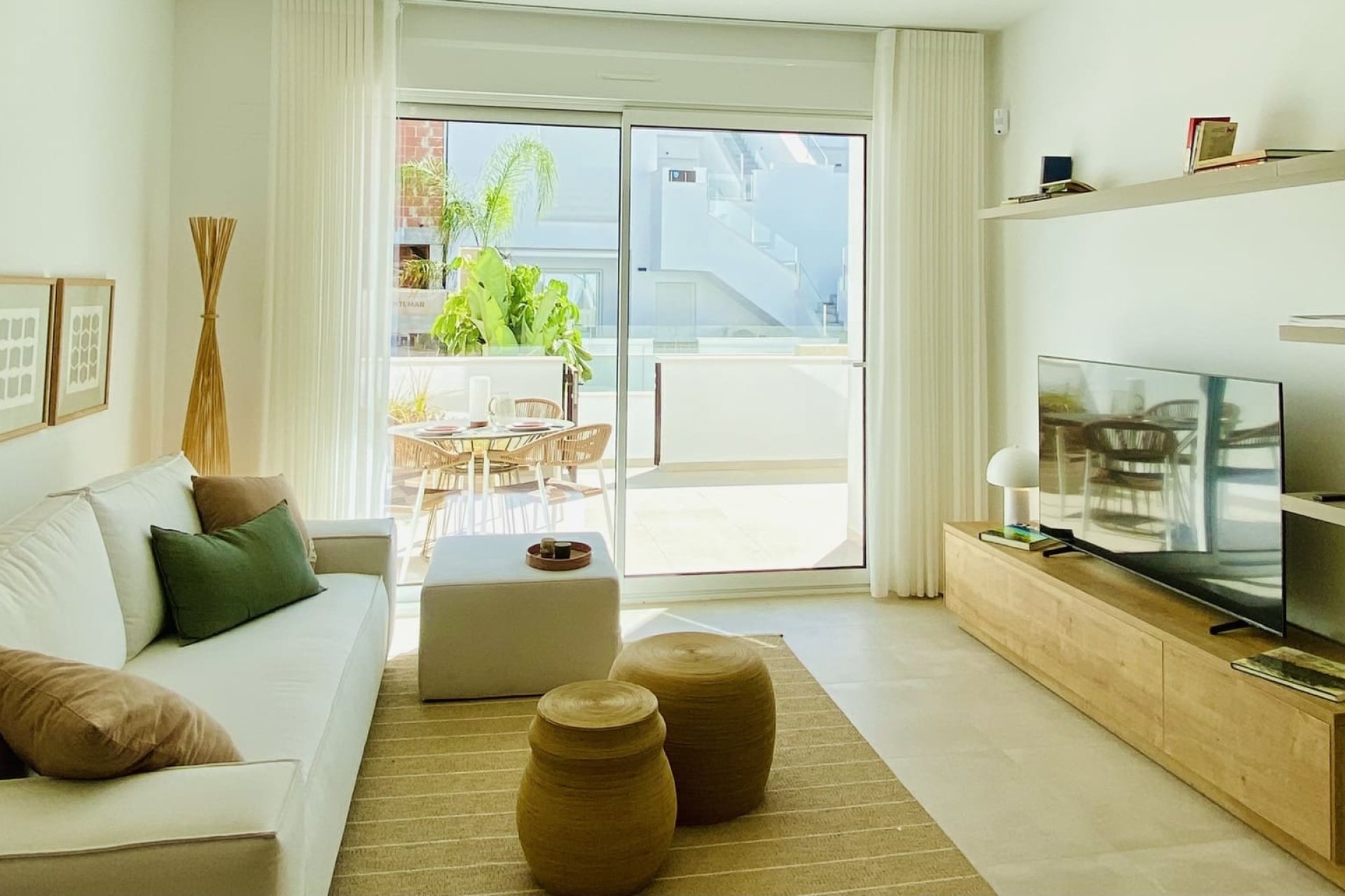 Nybyggeri - low-bungalow -
Pilar de la Horadada