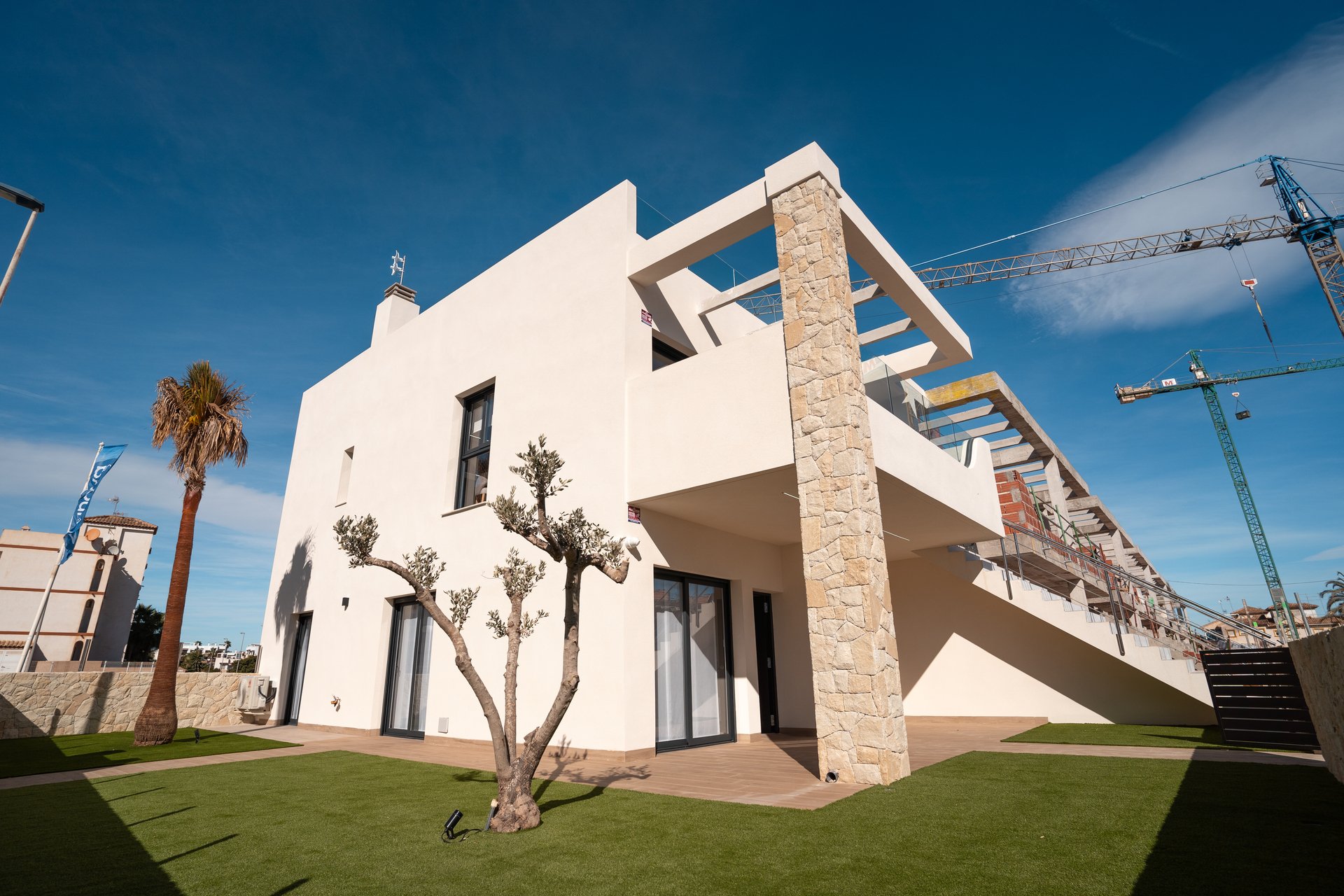 Nybyggeri - low-bungalow -
Pilar de la Horadada