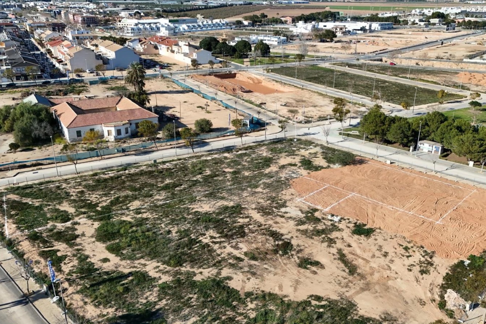 Nybyggeri - low-bungalow -
Pilar de la Horadada