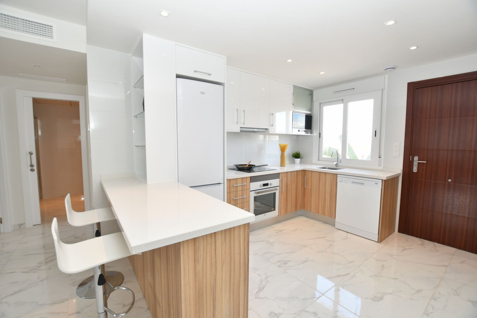 Nybyggeri - low-bungalow -
San Miguel de Salinas