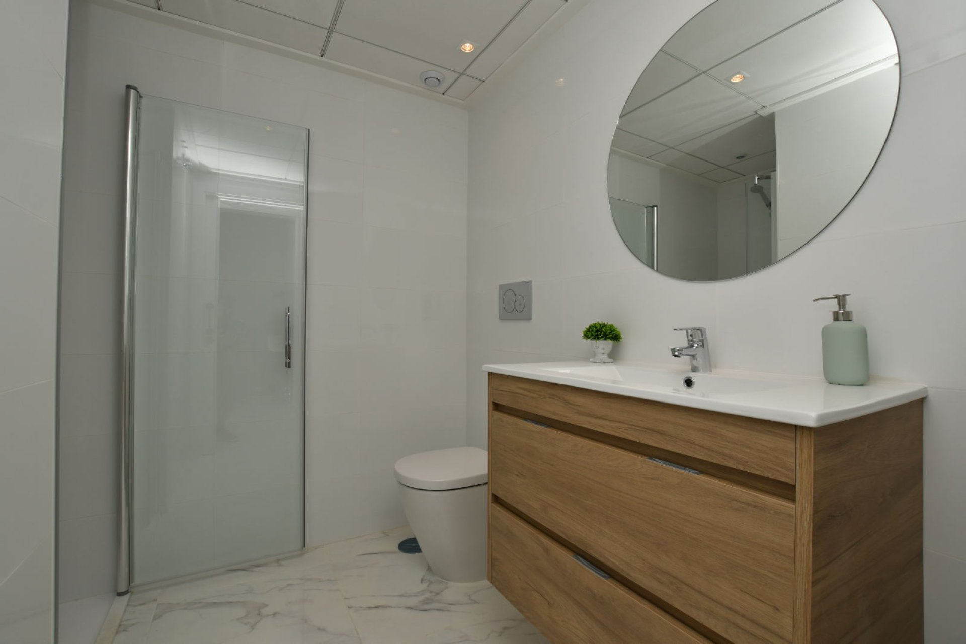 Nybyggeri - low-bungalow -
San Miguel de Salinas