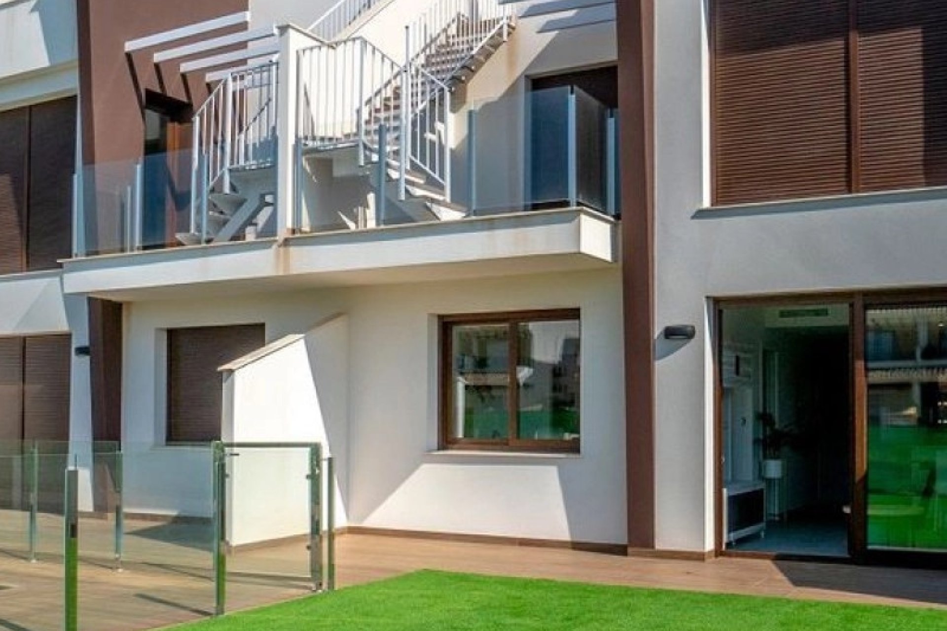Nybyggeri - low-bungalow -
San Pedro del Pinatar