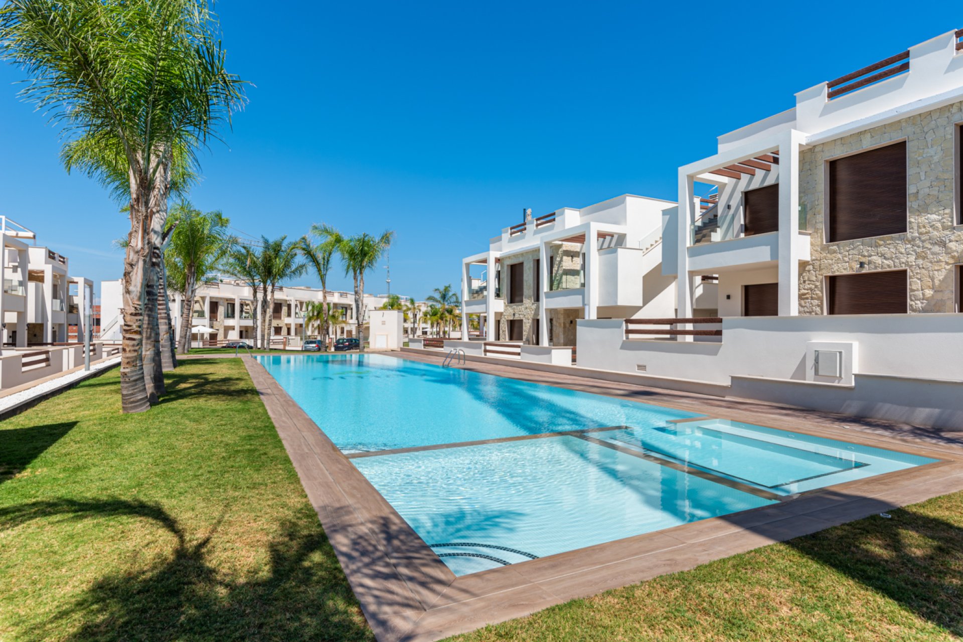 Nybyggeri - low-bungalow -
Torrevieja