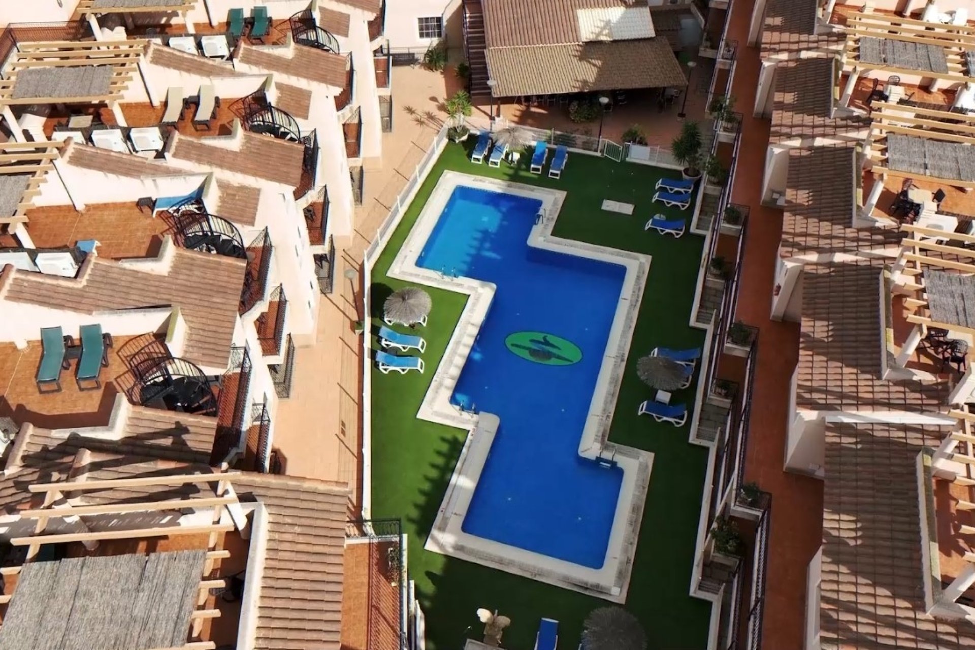 Nybyggeri - Penthouse -
Águilas