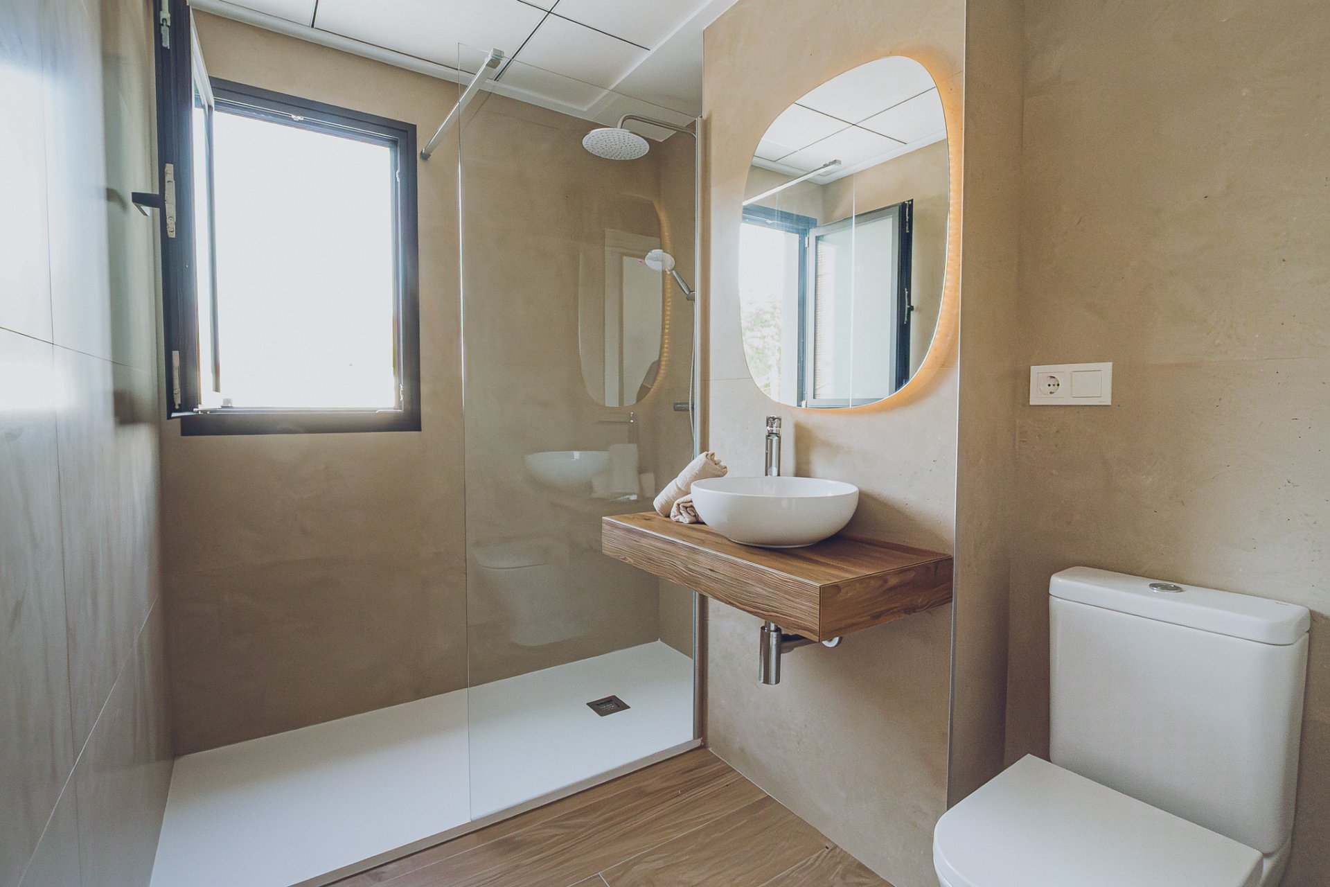 Nybyggeri - Penthouse -
Redován