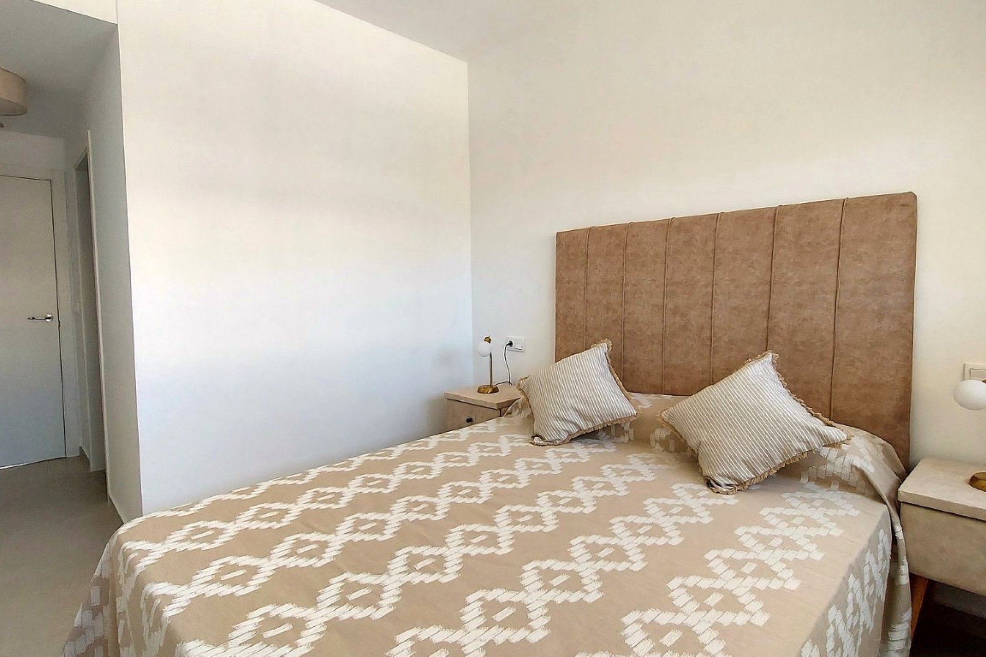 Nybyggeri - Penthouse -
San Miguel de Salinas