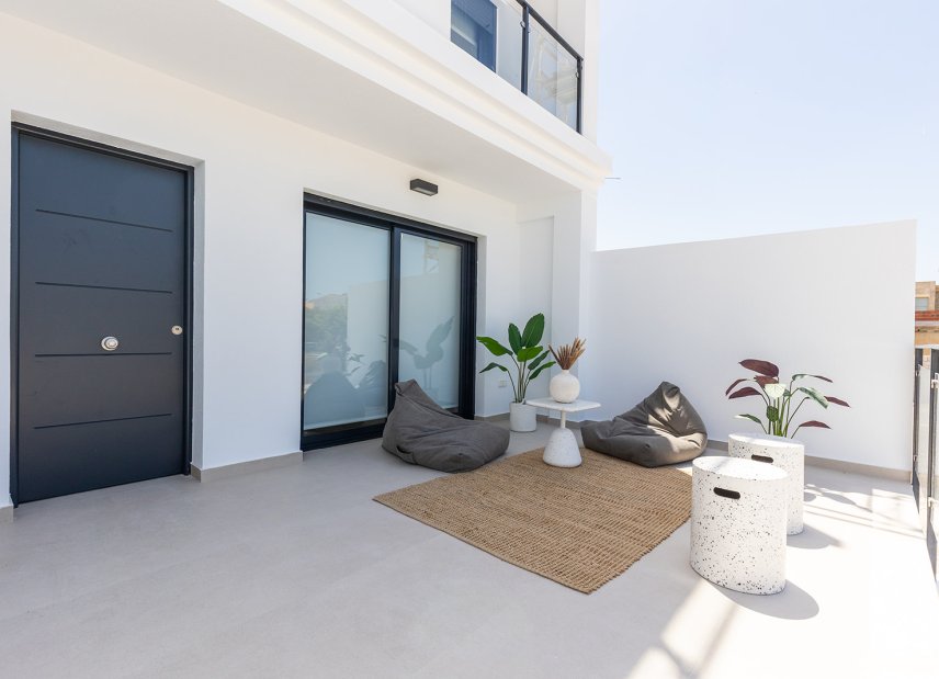 Nybyggeri - Semi-detached -
Rafal