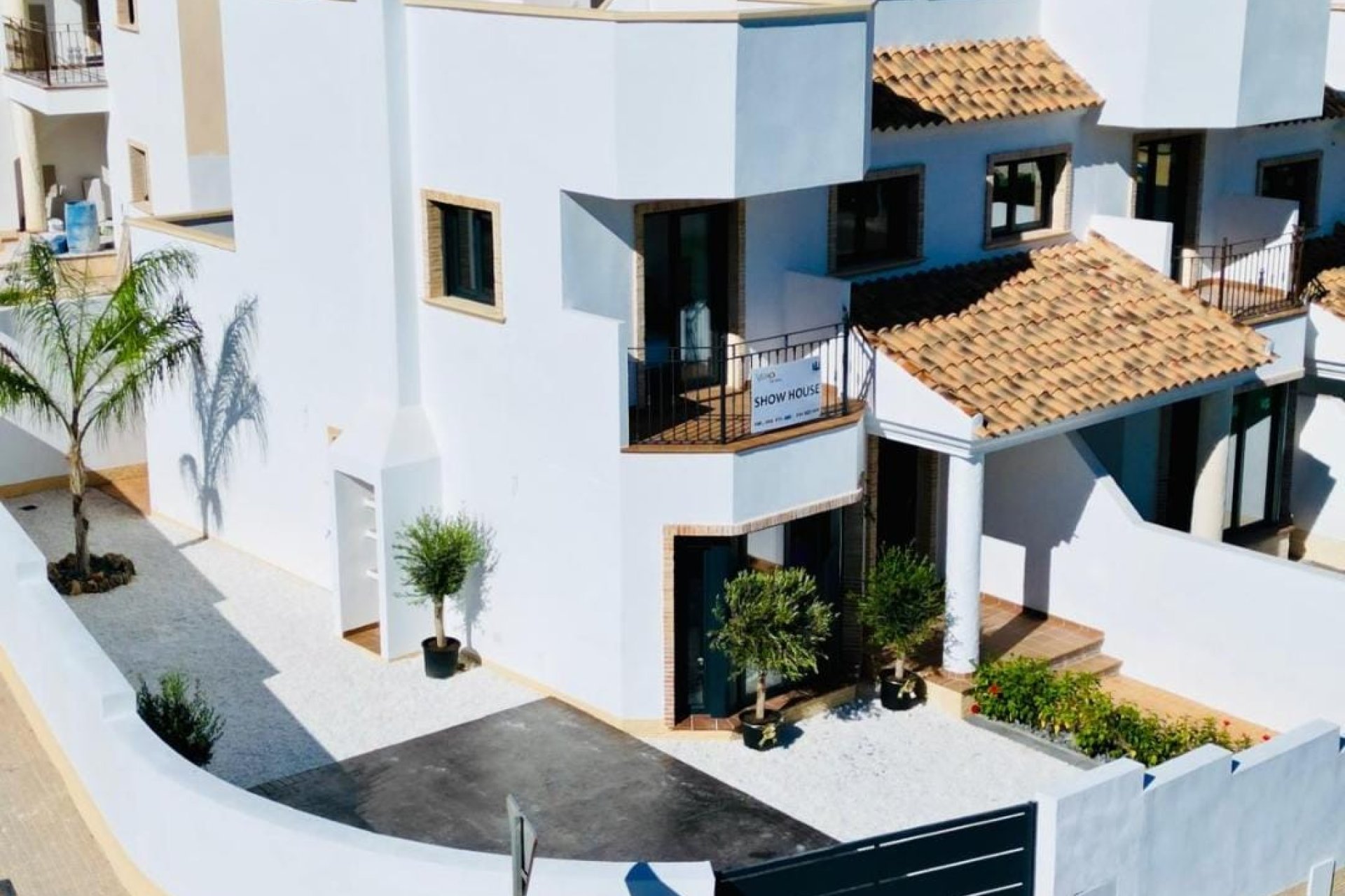 Nybyggeri - terraced -
Cox
