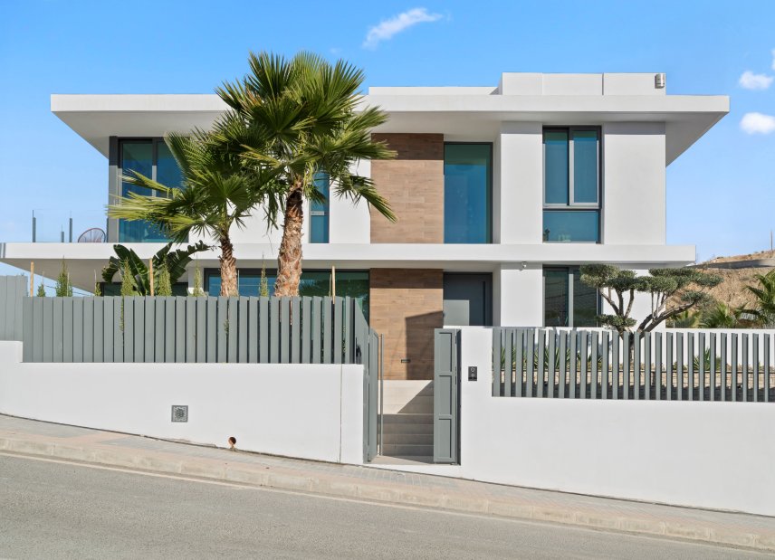 Nybyggeri - Villa -
Benidorm