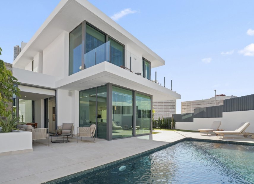 Nybyggeri - Villa -
Benidorm