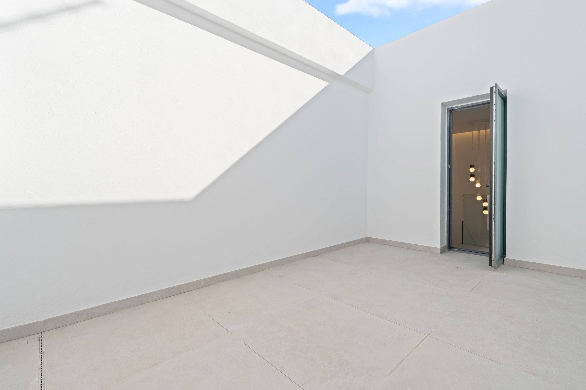 Nybyggeri - Villa -
Benidorm