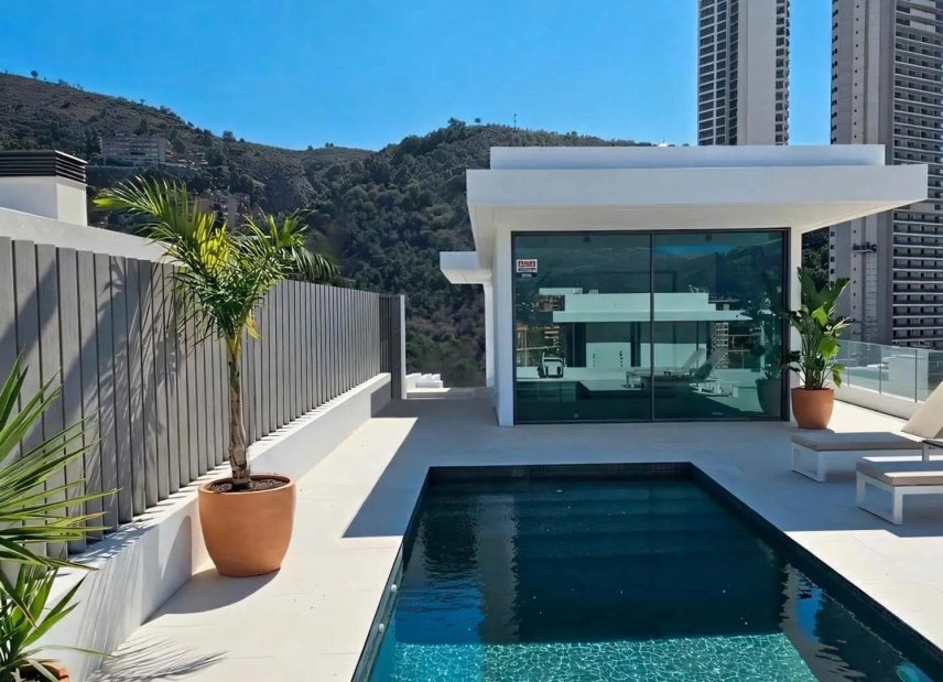 Nybyggeri - Villa -
Benidorm