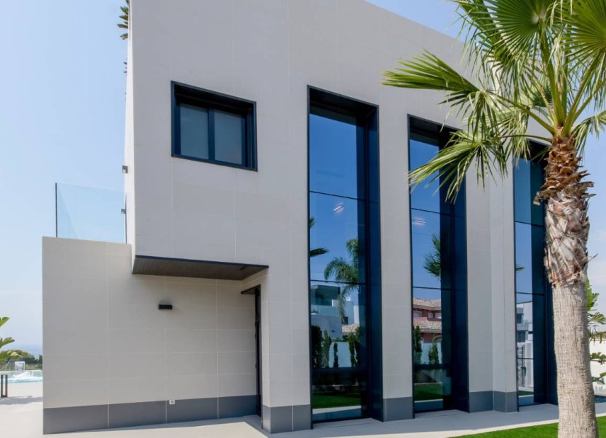 Nybyggeri - Villa -
Dehesa de Campoamor