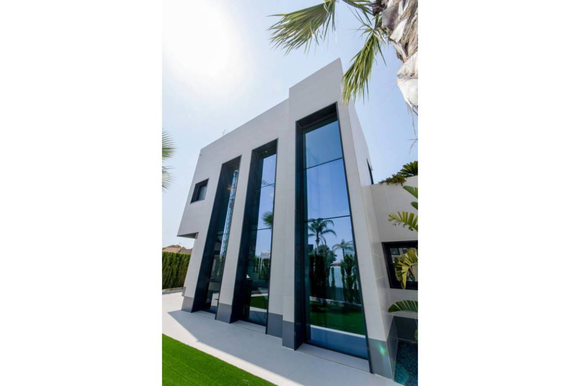 Nybyggeri - Villa -
Dehesa de Campoamor