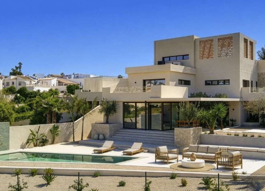 Nybyggeri - Villa -
La Marina