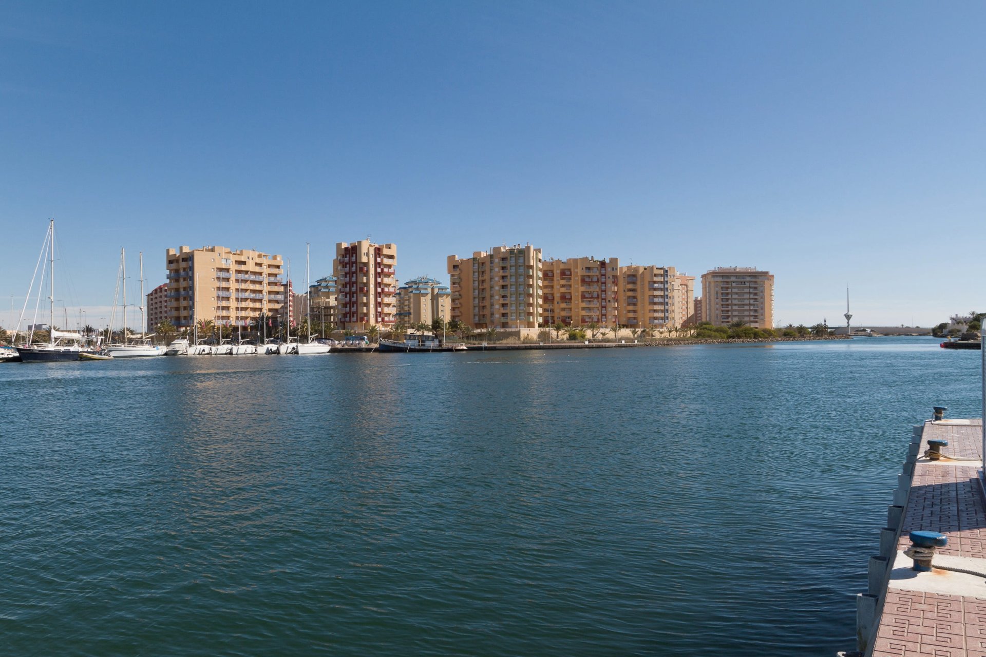 Obra nueva - apartment -
La Manga del Mar Menor