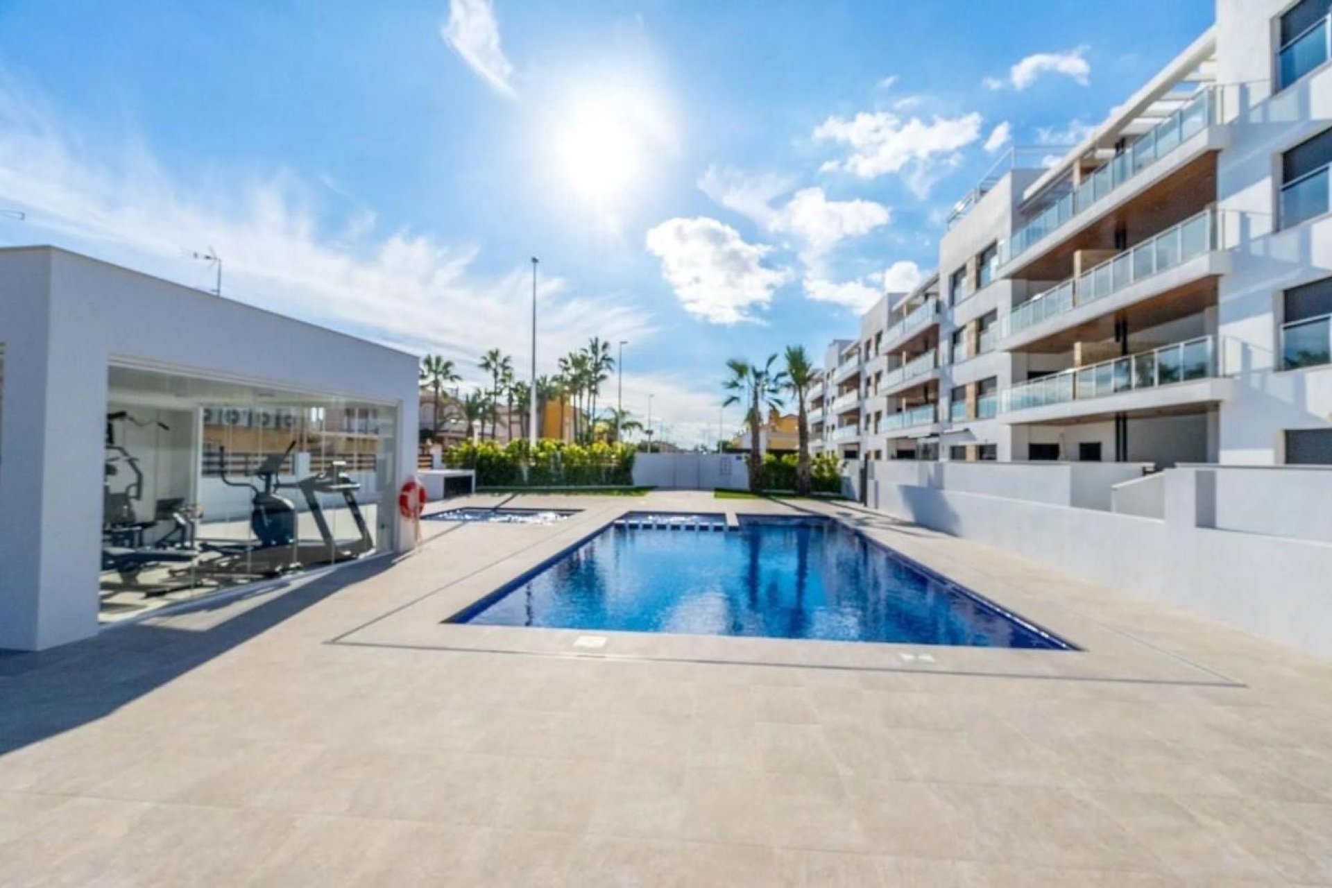 Obra nueva - Ático -
Torrevieja