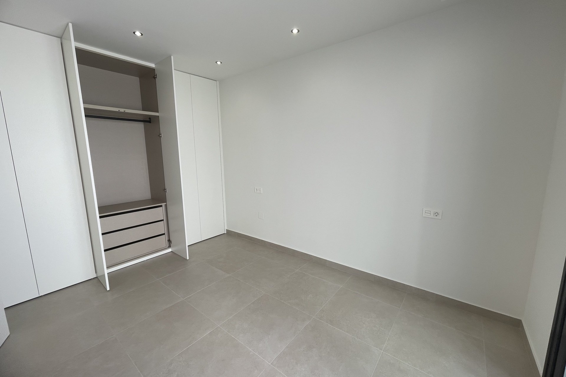 Obra nueva - detached -
Heredades