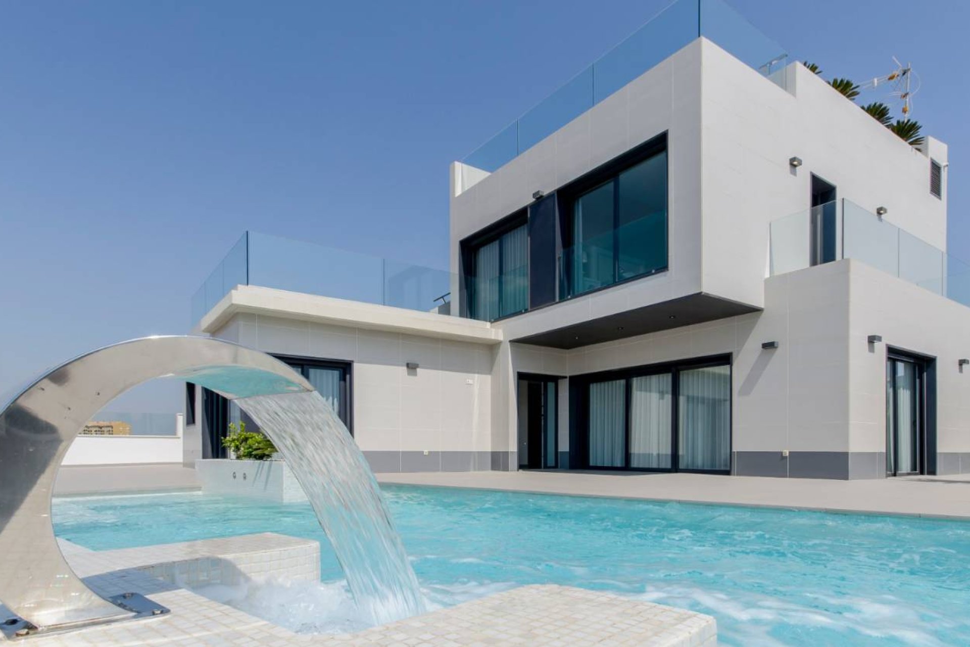 Obra nueva - Villa -
Dehesa de Campoamor