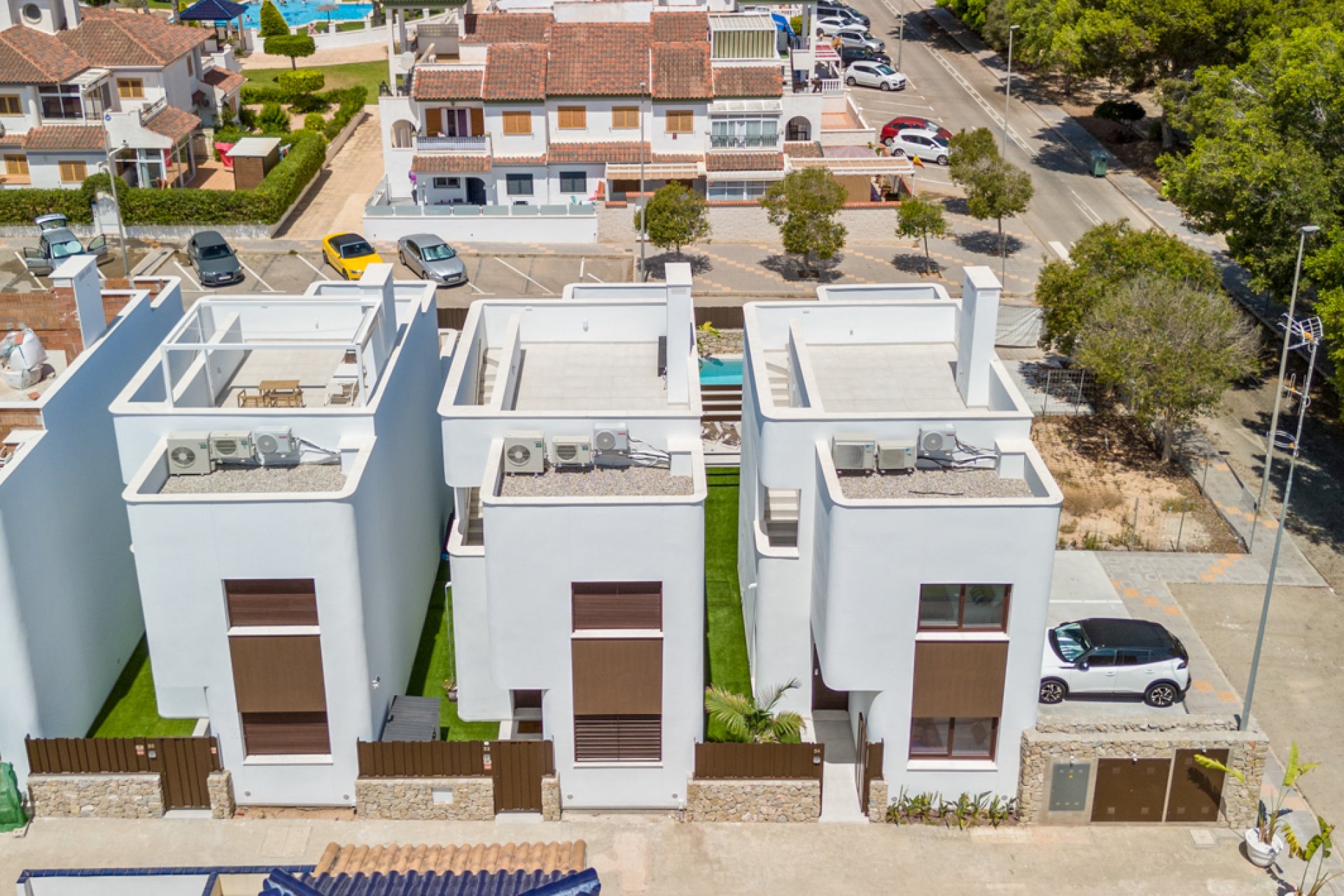 Obra nueva - Villa -
Mil Palmeras