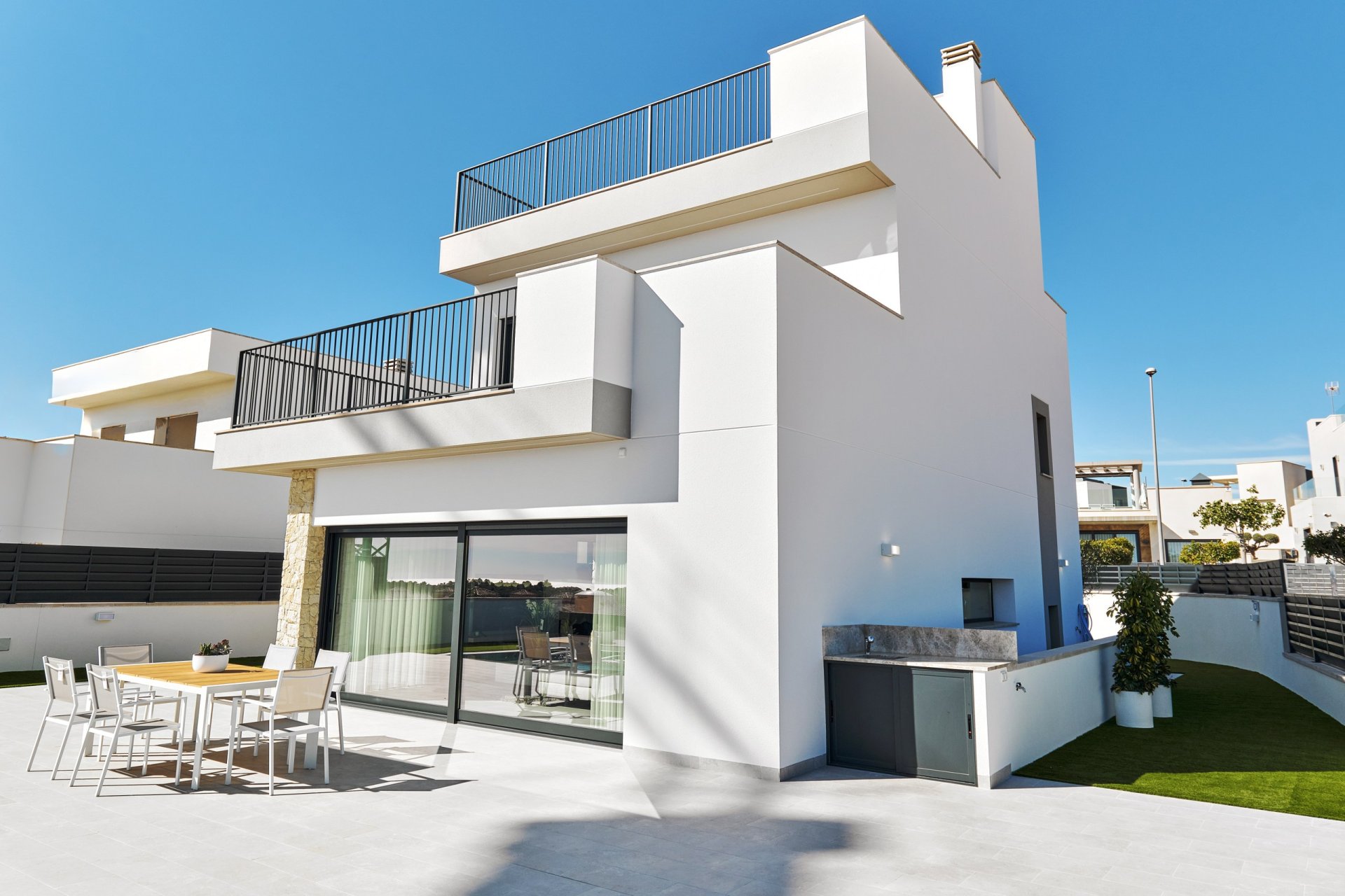 Obra nueva - Villa -
San Miguel de Salinas