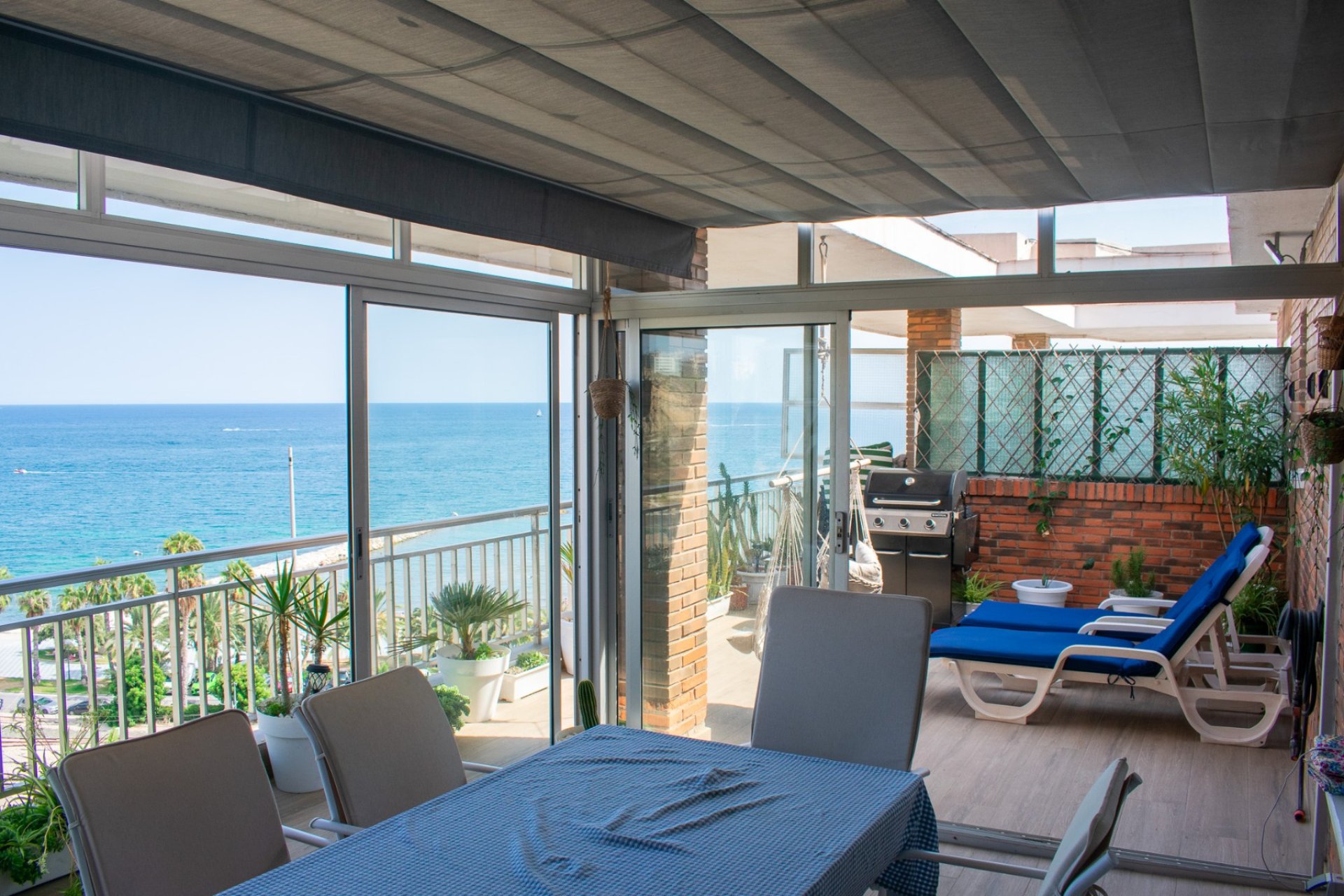 Resale - apartment -
Alicante - Casco antiguo