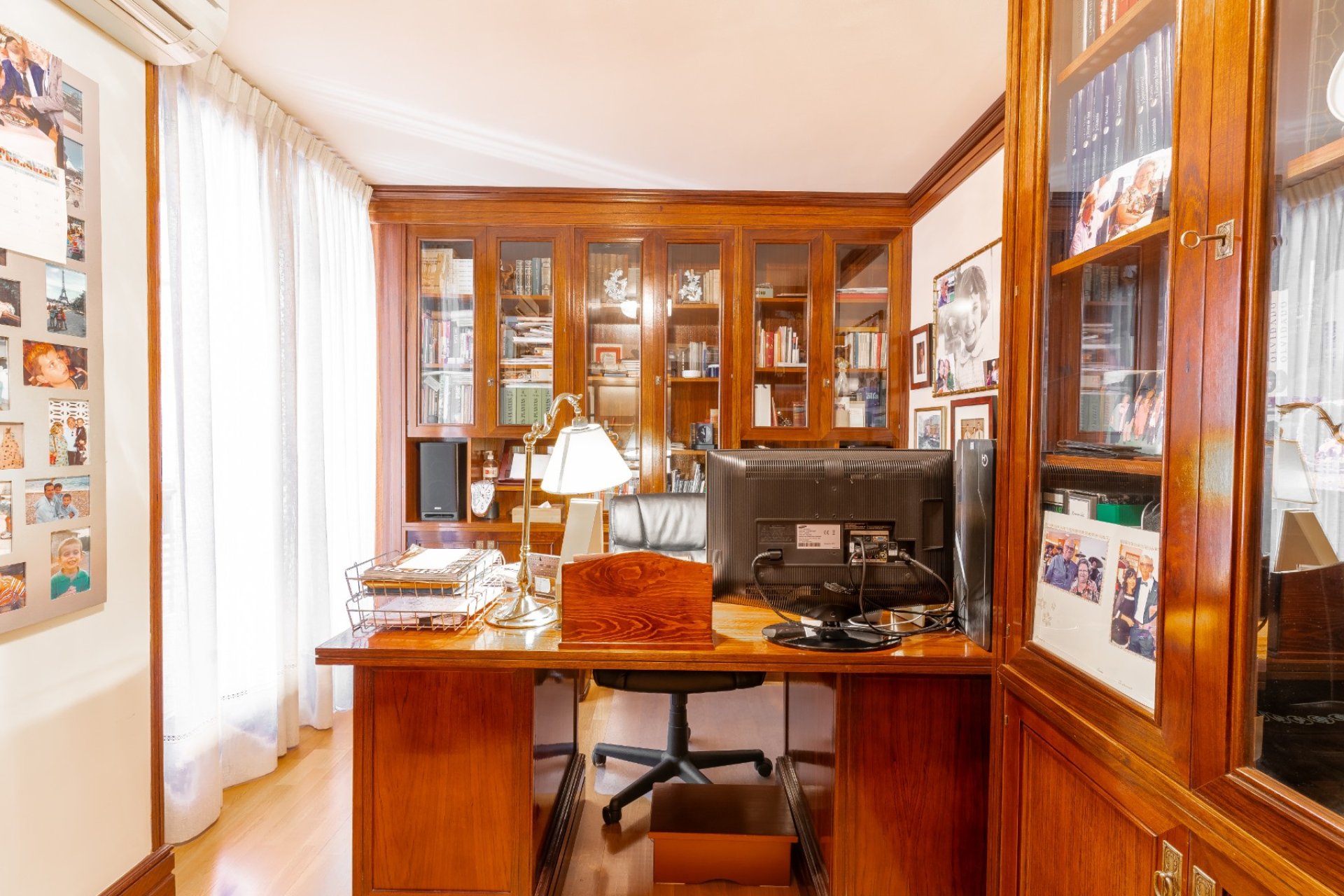 Resale - apartment -
Alicante - - Centro  -