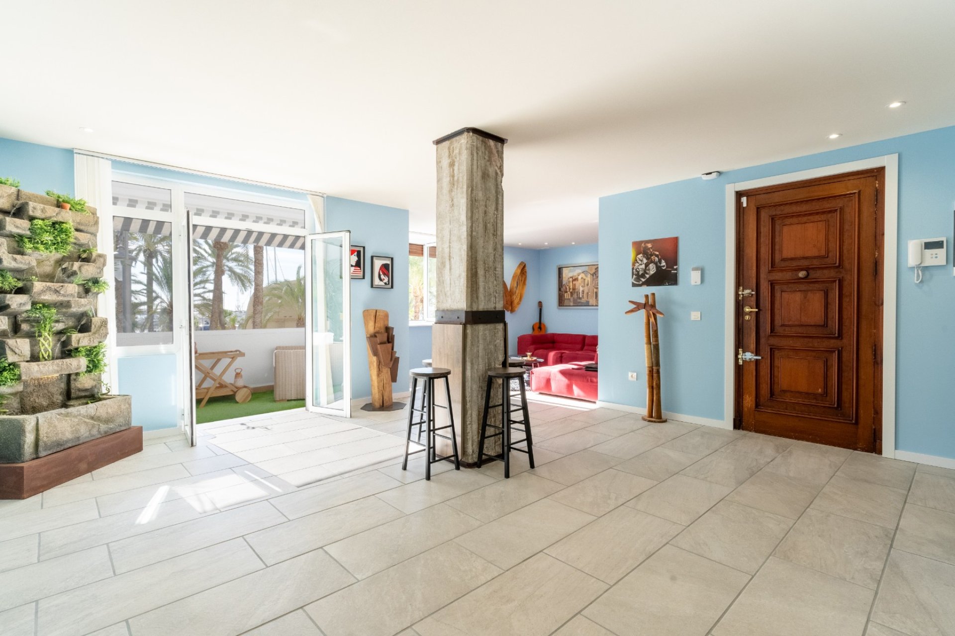 Resale - apartment -
Alicante - - Centro  -