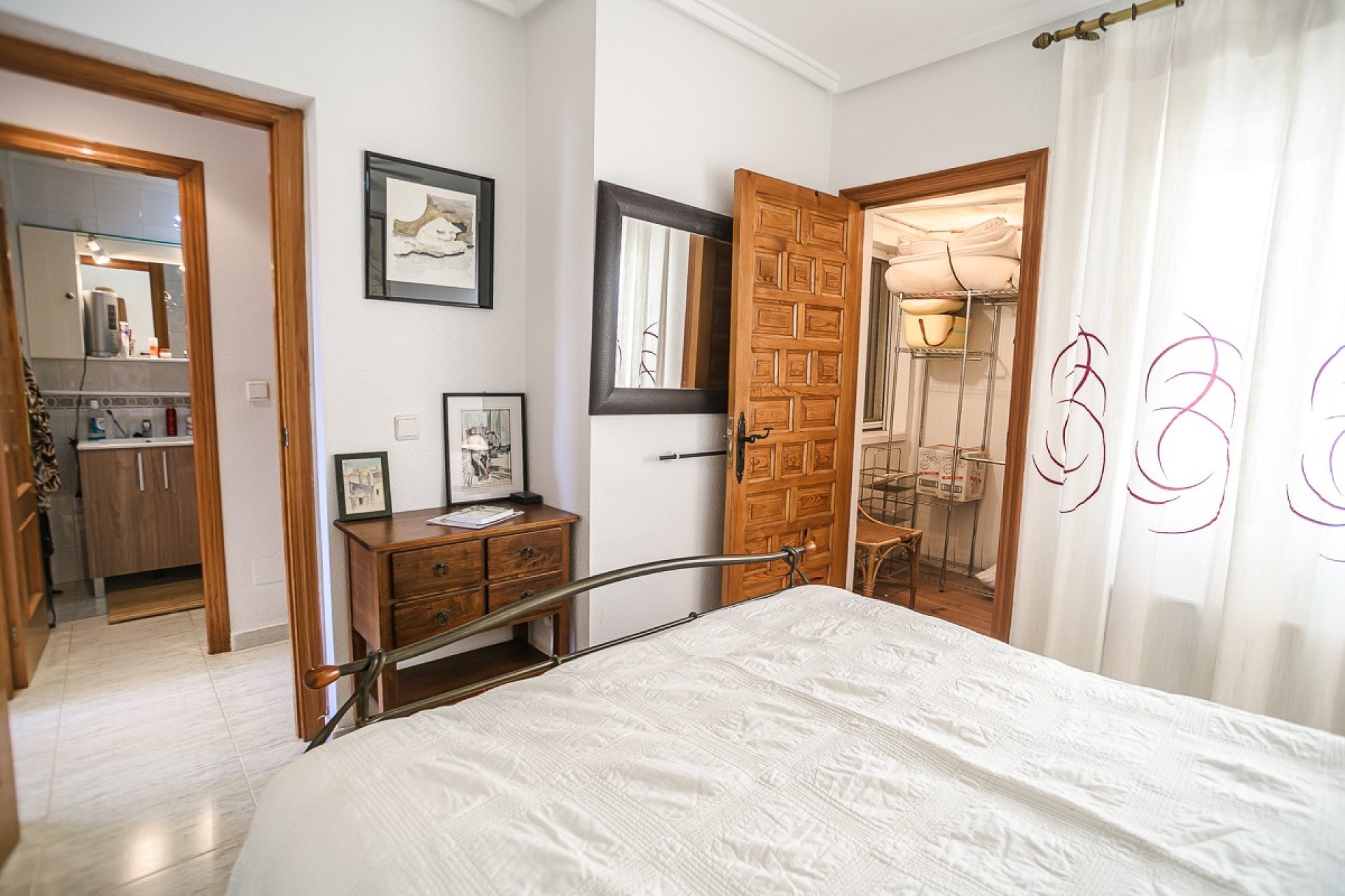 Resale - apartment -
Alicante - La Florida
