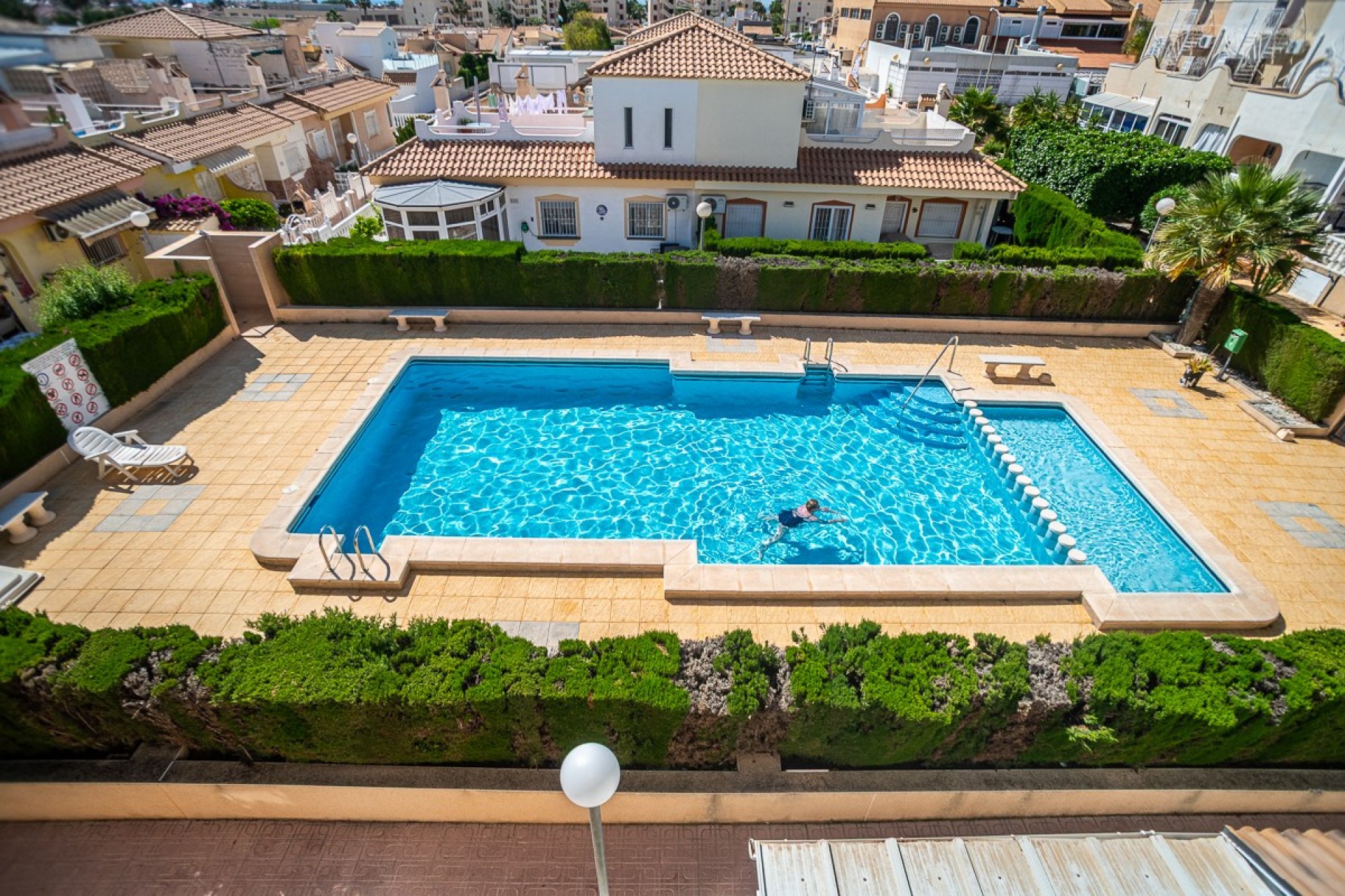 Resale - apartment -
Alicante - La Florida