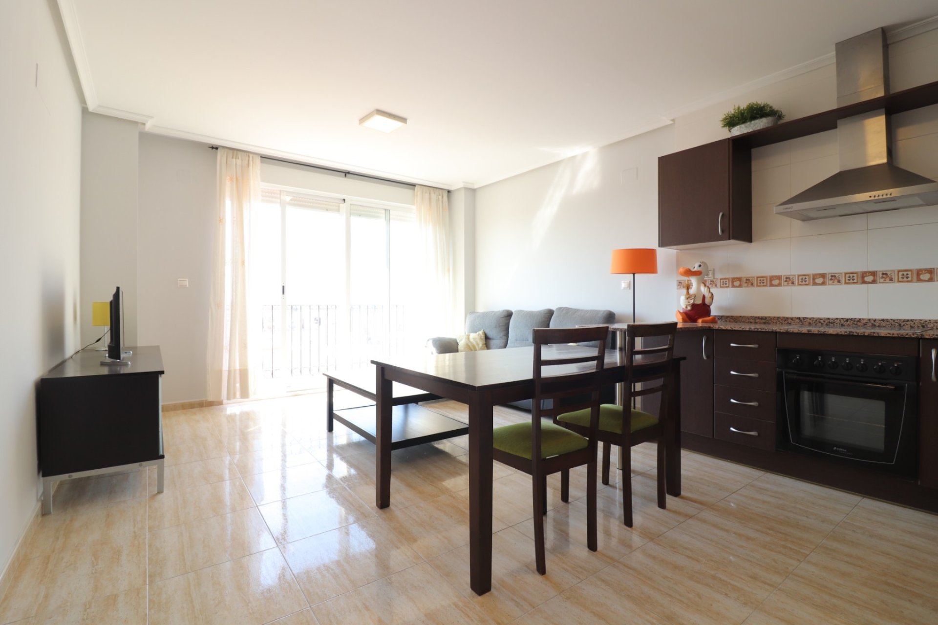 Resale - apartment -
Almoradí - Almoradi - Town