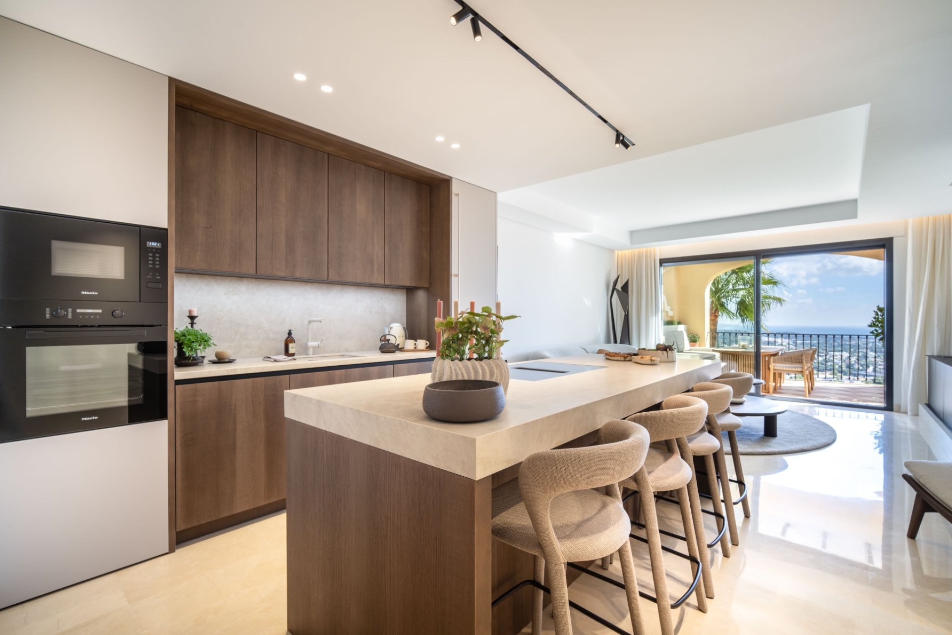 Resale - apartment -
Benahavis - La Quinta