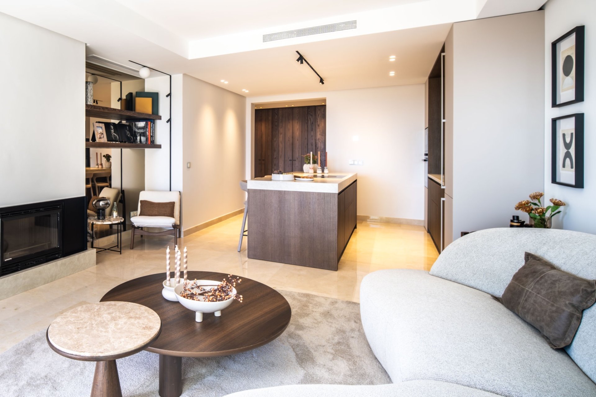 Resale - apartment -
Benahavis - La Quinta