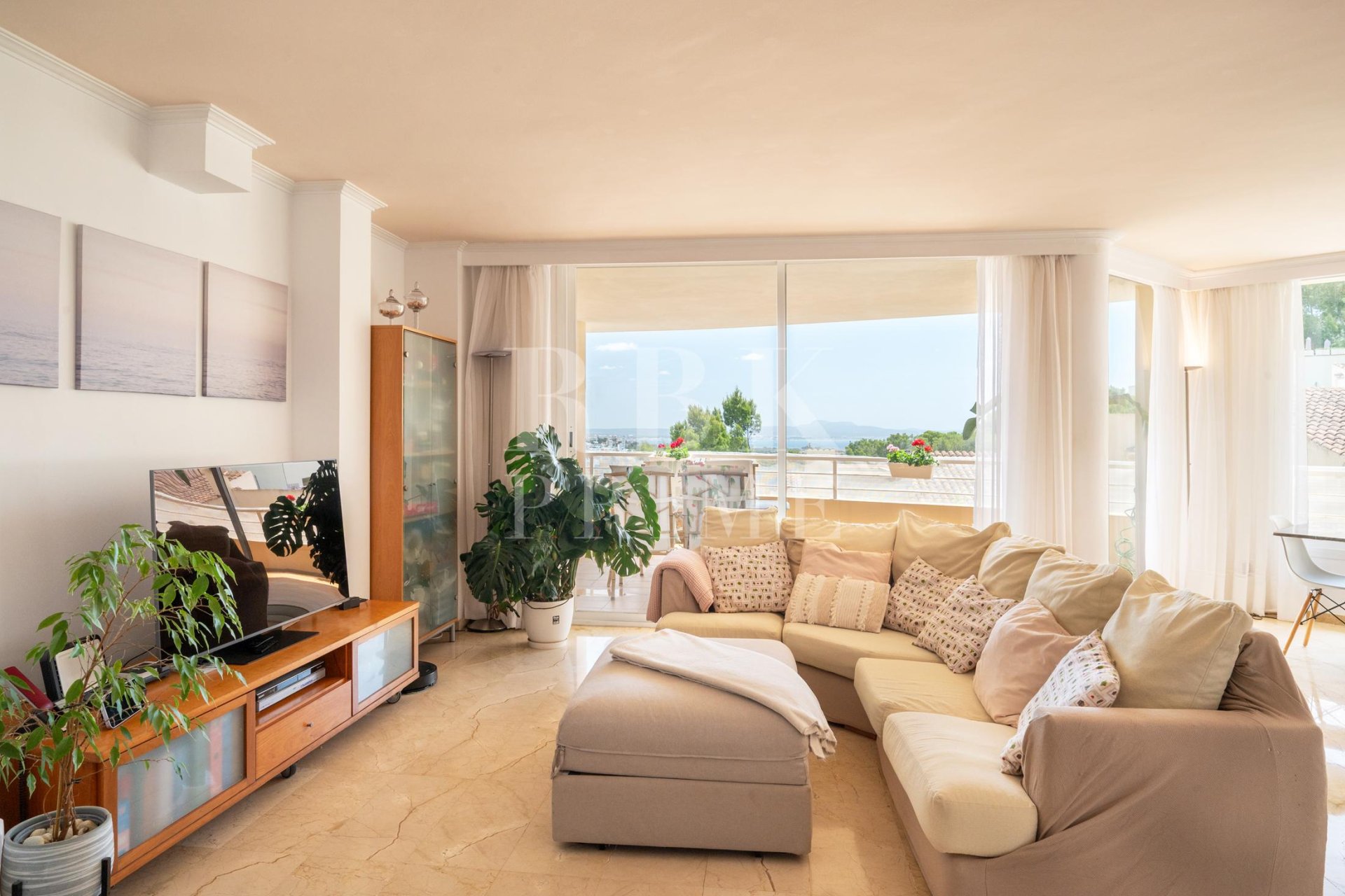 Resale - apartment -
Calvià - Bendinat