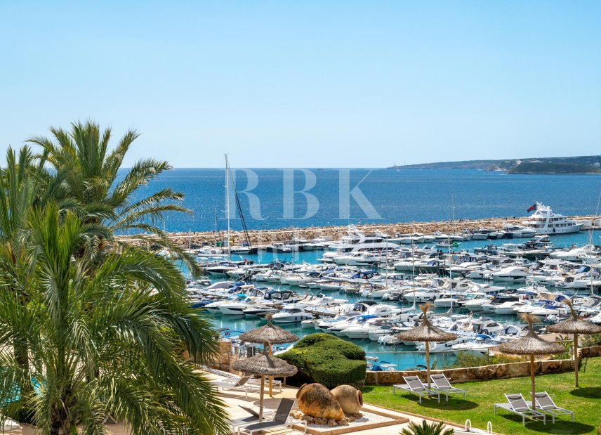 Resale - apartment -
Calvià