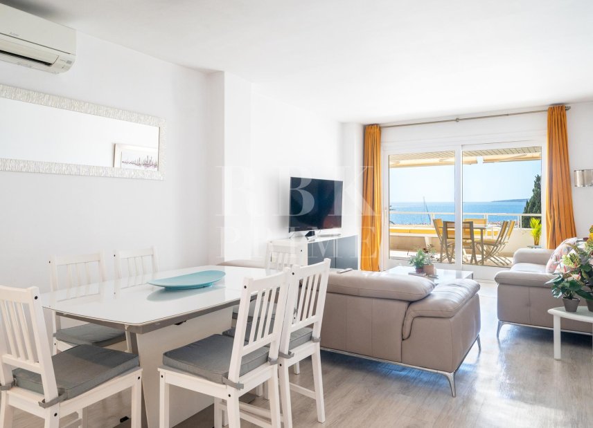 Resale - apartment -
Calvià