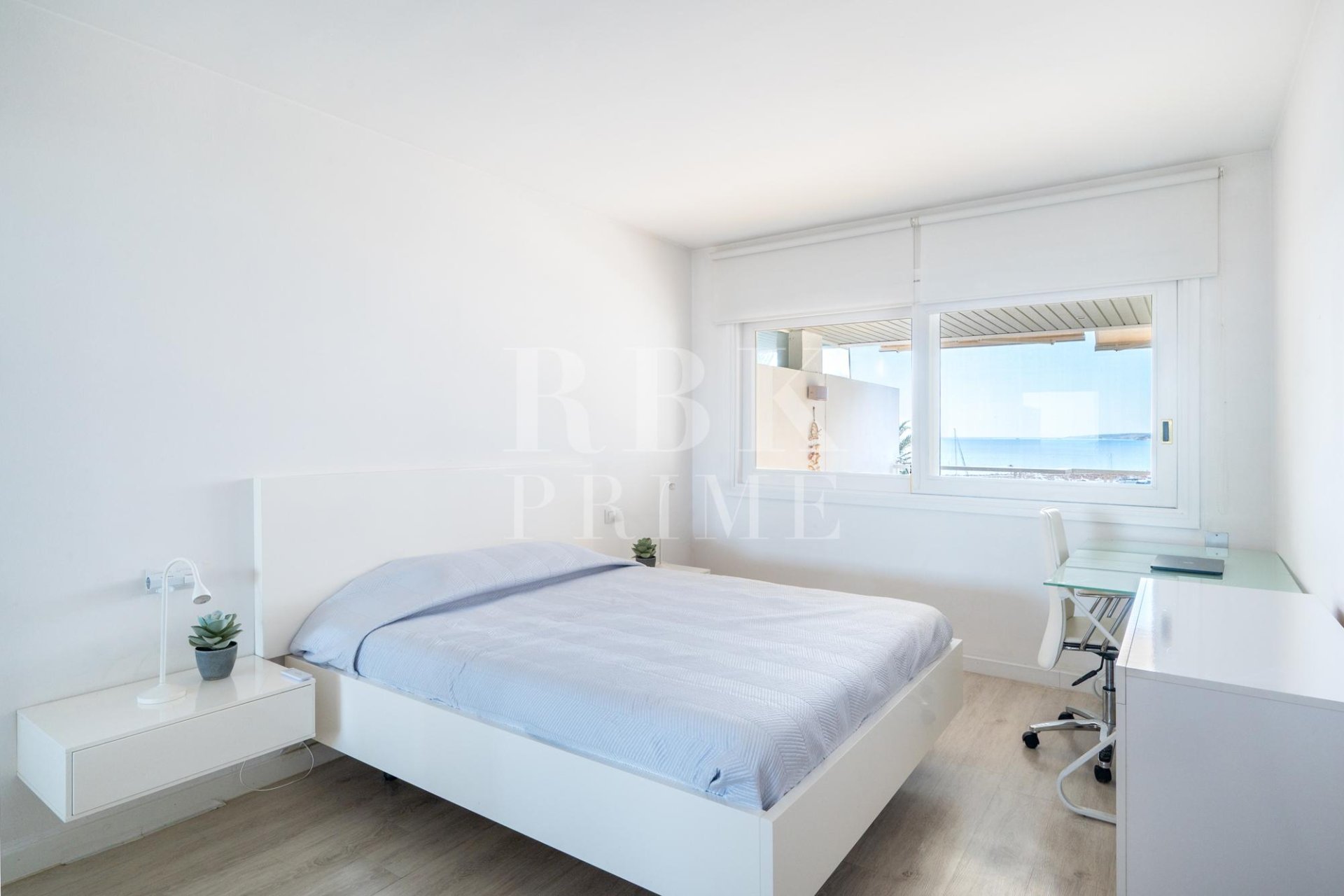 Resale - apartment -
Calvià