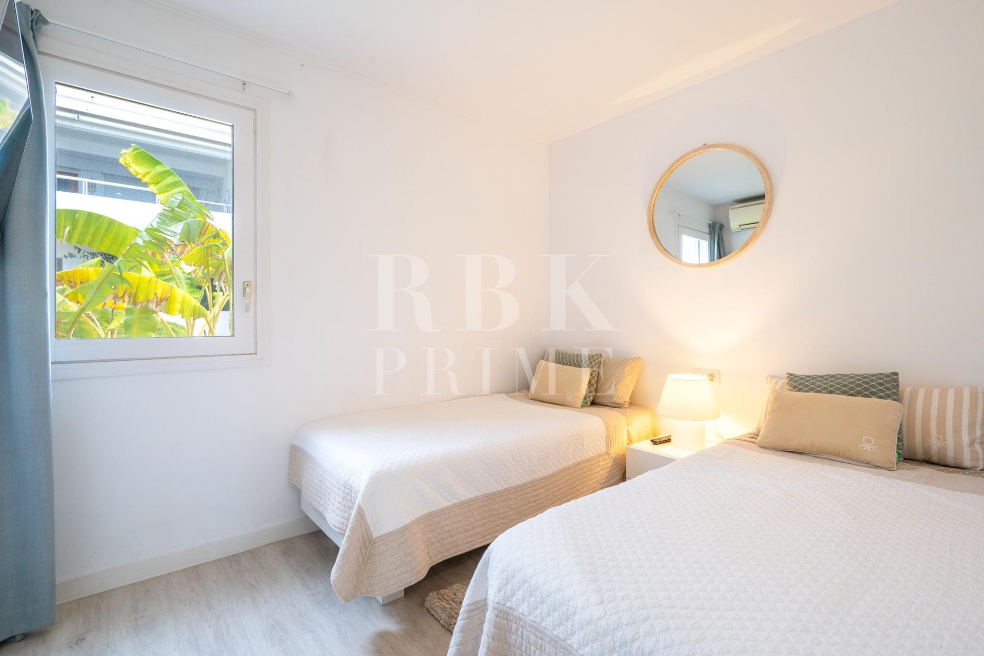 Resale - apartment -
Calvià