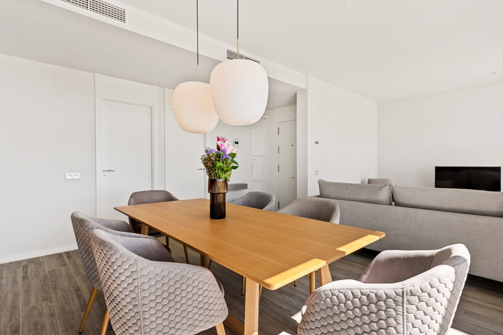 Resale - apartment -
Estepona - Cancelada