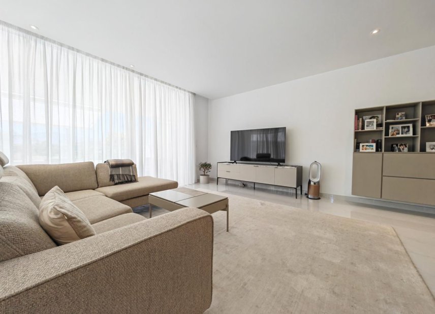 Resale - apartment -
Estepona - New Golden Mile