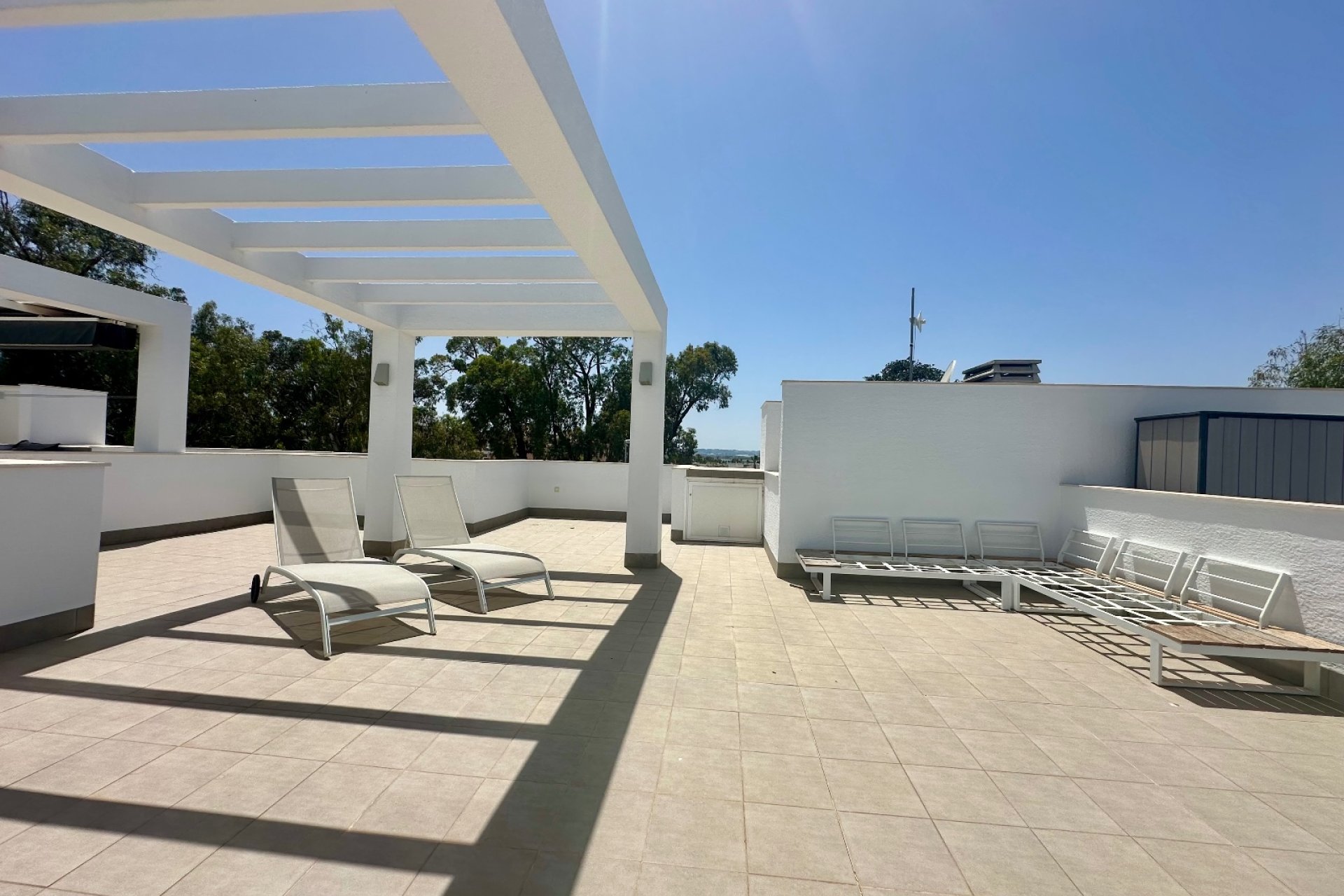 Resale - apartment -
Guardamar del Segura - El Raso