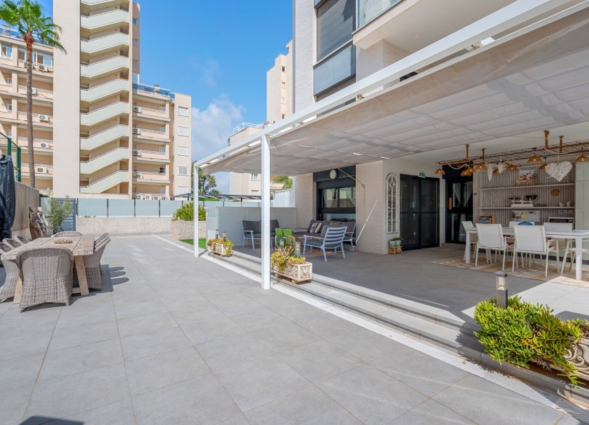 Resale - apartment -
Guardamar del Segura - Guardamar