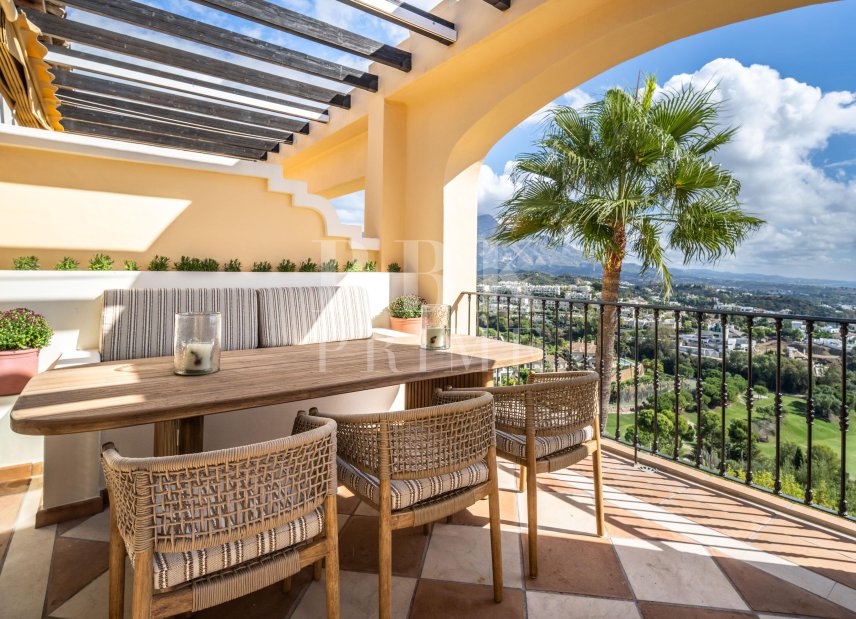 Resale - apartment -
Malaga - Benahavís