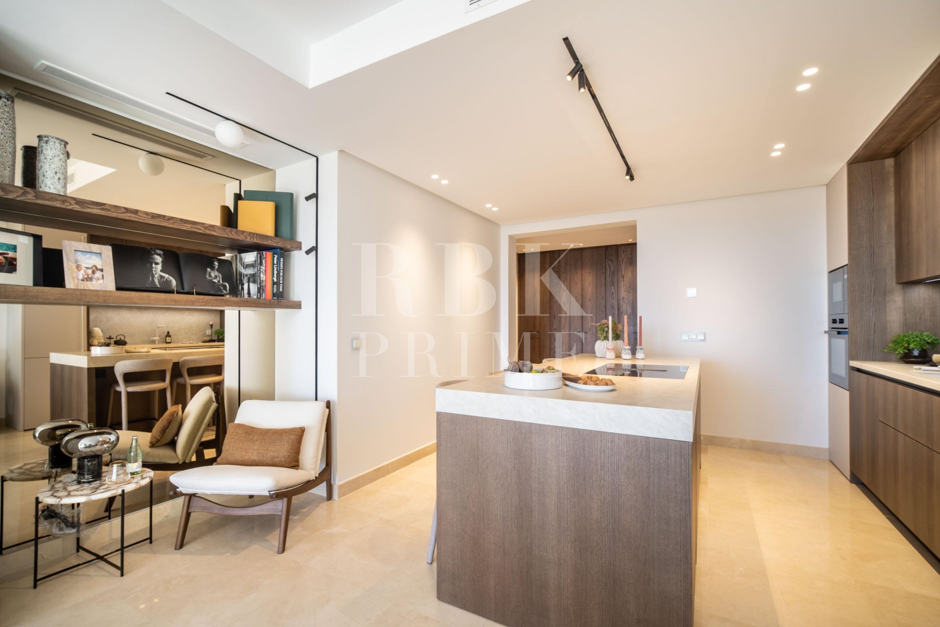 Resale - apartment -
Malaga - Benahavís