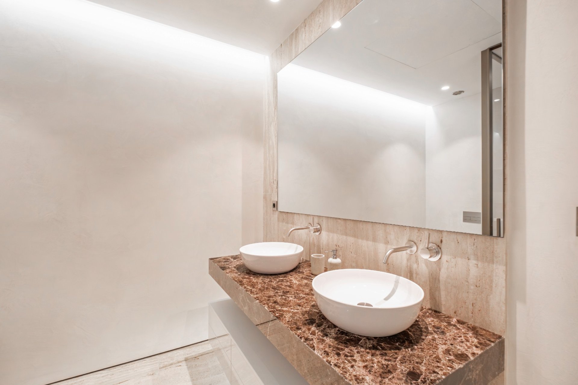 Resale - apartment -
Marbella - Golden Mile