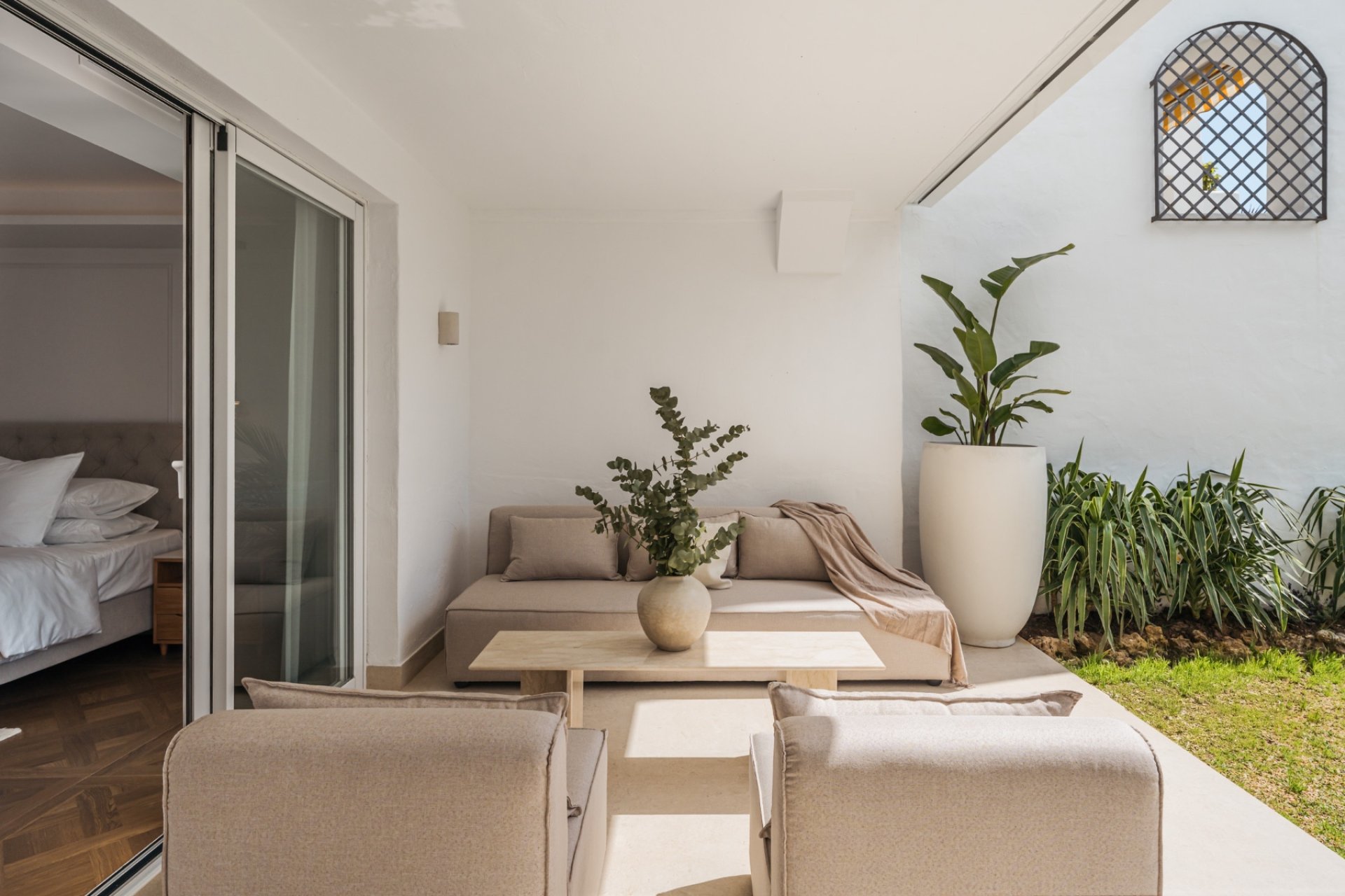 Resale - apartment -
Marbella - Golden Mile